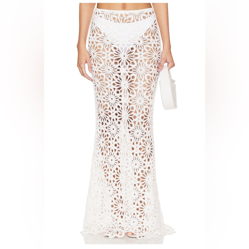 Nikki Maxi Skirt in Soft White
Tularosa